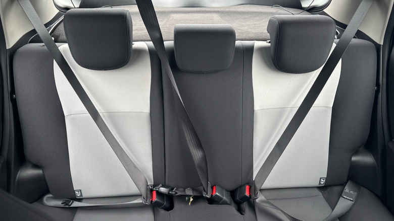 Toyota Yaris 1.5 Hybrid Icon Tech 5dr CVT Hybrid Hatchback